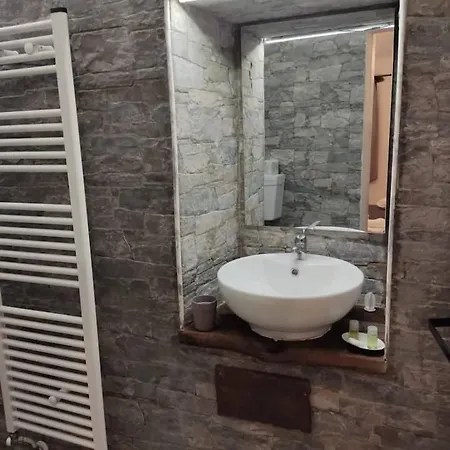 La Ca Veja Locana
